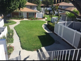 28167 Robin Ave, Santa Clarita, CA 91350