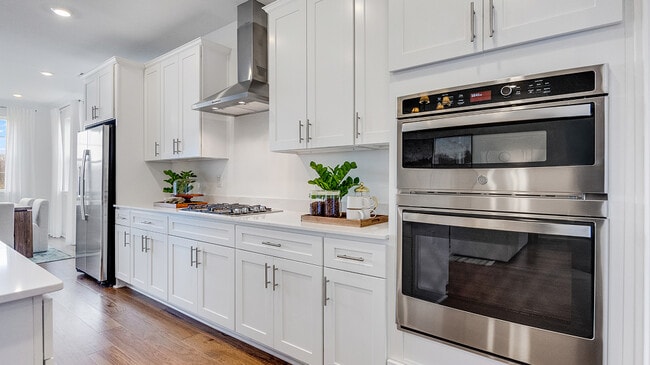 116 Fillmore Dr, Monroe Township, NJ 08831 - photo 5