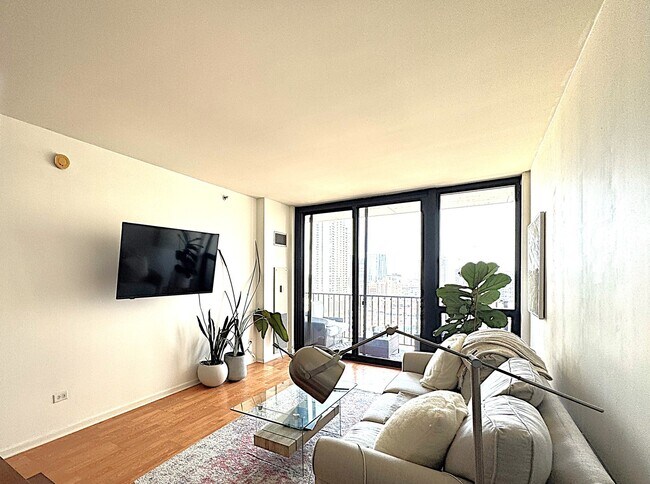 The Edge Lofts and Tower unit 1409, Chicago, IL 60661 - photo 2