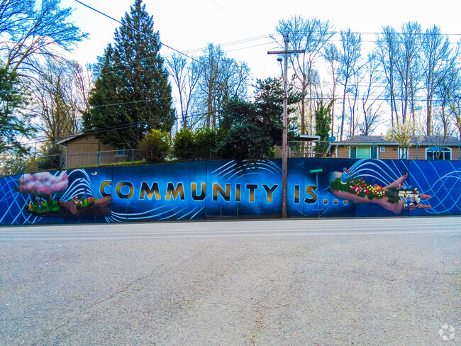 Community artwork located in the middle of the Cascade community.