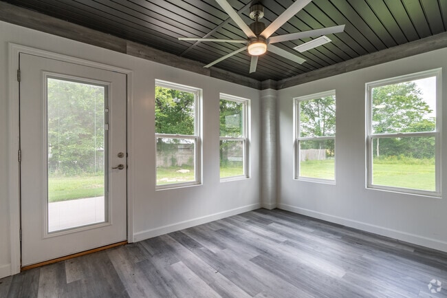 Oak Tree Manor Duplexes, Jonesboro, AR 72401 - photo 3