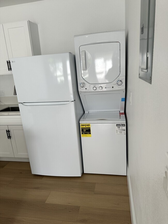 14601 Lofty St unit 1, Irvine, CA 92604 - photo 2