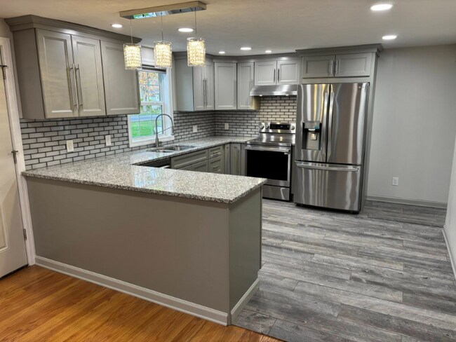 5986 Smith Rd, Syracuse, NY 13212 - photo 6