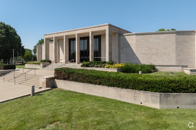 The Harry S. Truman Presidential Library and Museum is located in Heart of Independence.