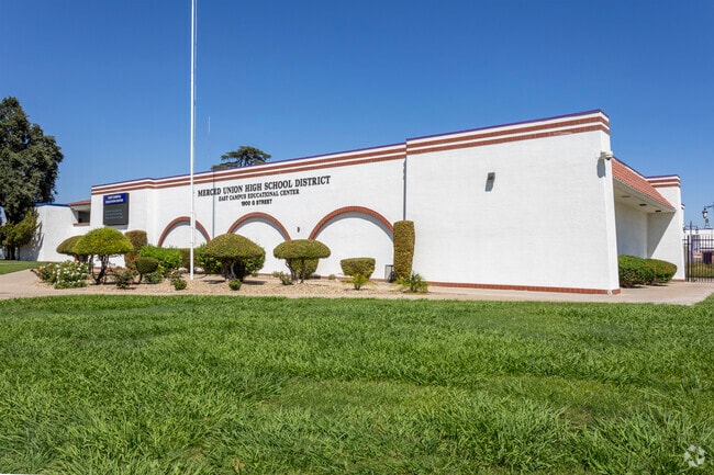 The campus of Yosemite High School in Merced.