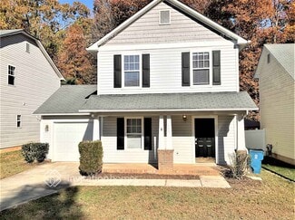 1049 Crestdale Crossing Dr, Matthews, NC 28105