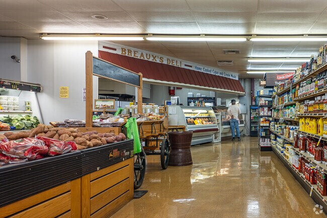 Breaux Grocery store is a staple of the Pa Davis area.