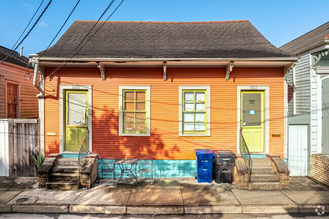 Colorful creole cottages can be found throughout Saint Claude.