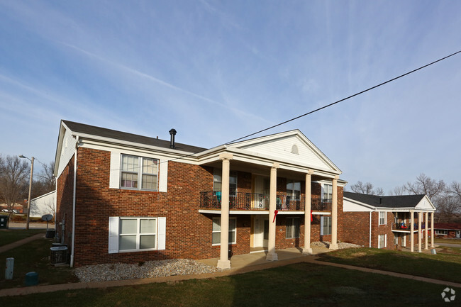 215 - 223 Anderson Ln