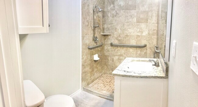 310 2nd St, Palestine, TX 75803 - photo 7