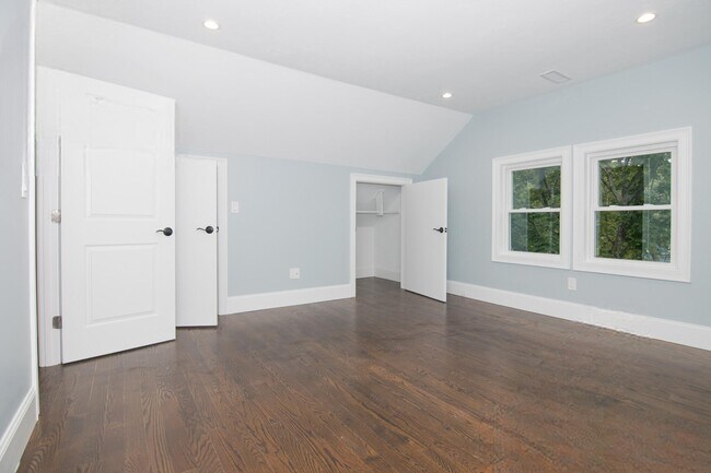 183 Tremont St unit 1, Newton, MA 02458 - photo 5