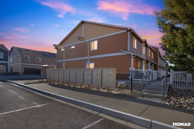 3050 Shikra View, Colorado Springs, CO 80916 - photo 2