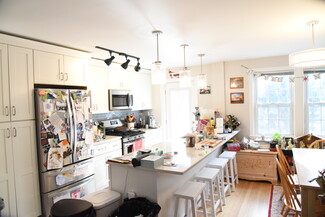 8 Farragut Place NW, Washington, DC 20011