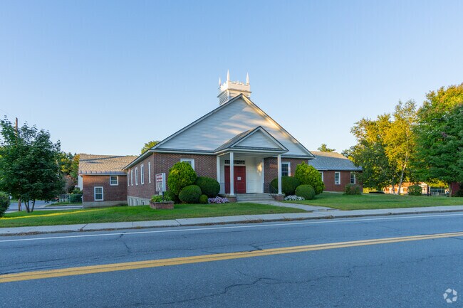 Claremont Christian Academy has over 120 students.