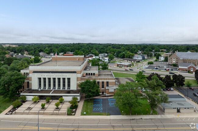 WK Kellogg Preparatory High School
