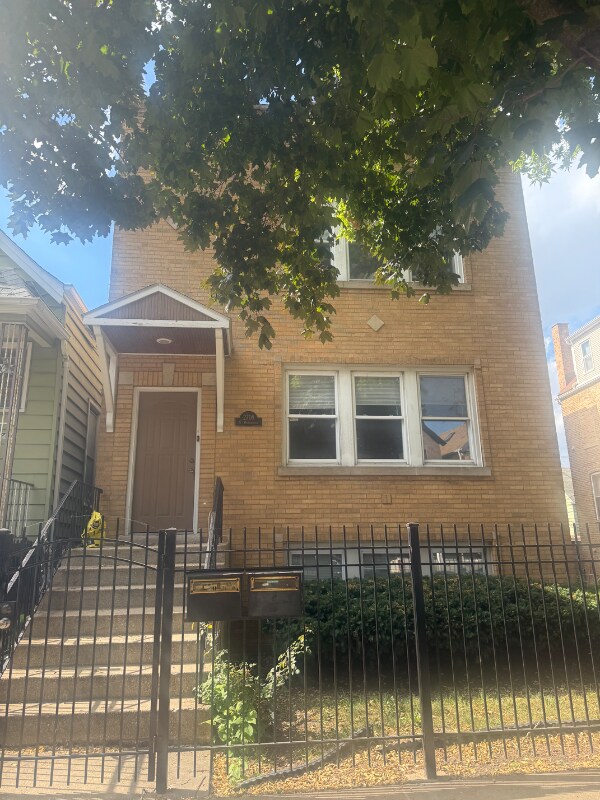 2708 N Marshfield Ave Unit 1, Chicago, IL 60614