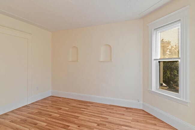 64 Grant St unit 3, Somerville, MA 02145 - photo 6