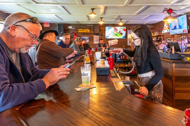 Side Street Bar & Grill is a popular hangout for Dingman residents on weekends.