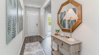 728 Edgemont Cir, Jonesboro, AR 72405
