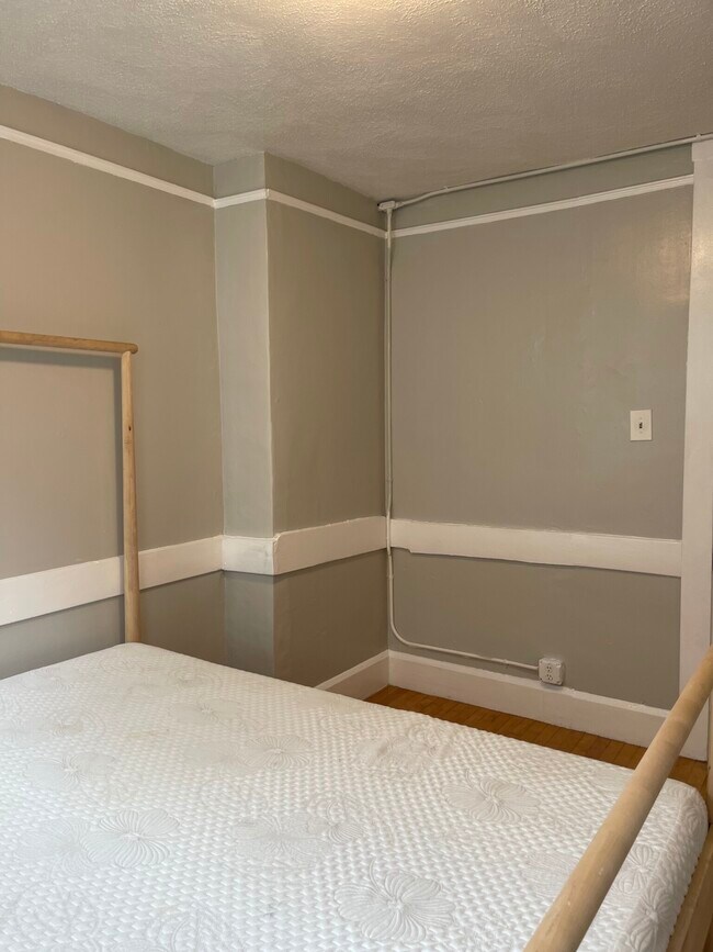 161 Endicott St unit 3F, Boston, MA 02113 - photo 3