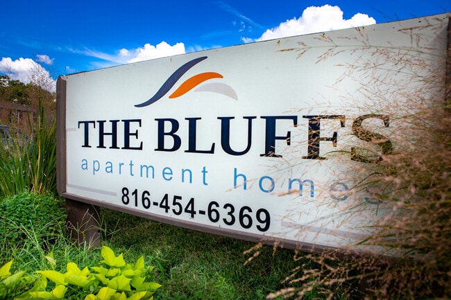 Welcome to The Bluffs – Comfort, Convenience & Value in the Heart of Gladstone, Gladstone, MO 64119 - photo 3