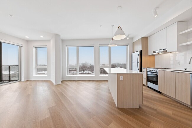 Alvera, Saint Paul, MN 55102 - photo 5