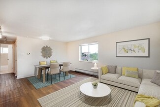 15 S Washington St, Denver, CO 80203