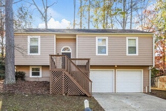 1813 Cres Hill Dr NW, Acworth, GA 30102