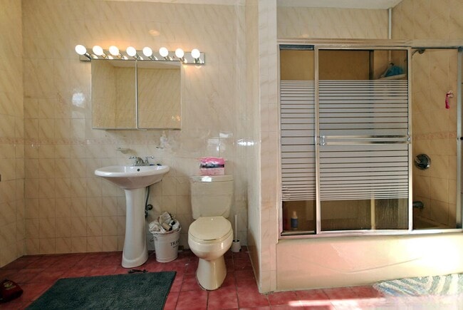 215 Saint Paul St unit 1, Brookline, MA 02446 - photo 6