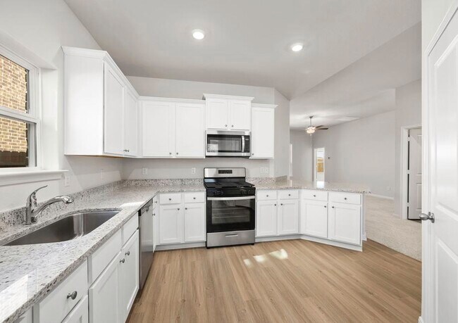 13817 Starboard Reach Dr unit 37564848, Texas City, TX 77568 - photo 3