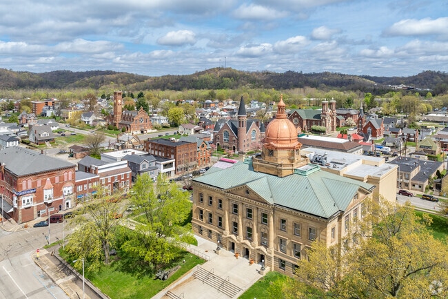 Ironton, Ohio was built on the hills of the Ohio River.