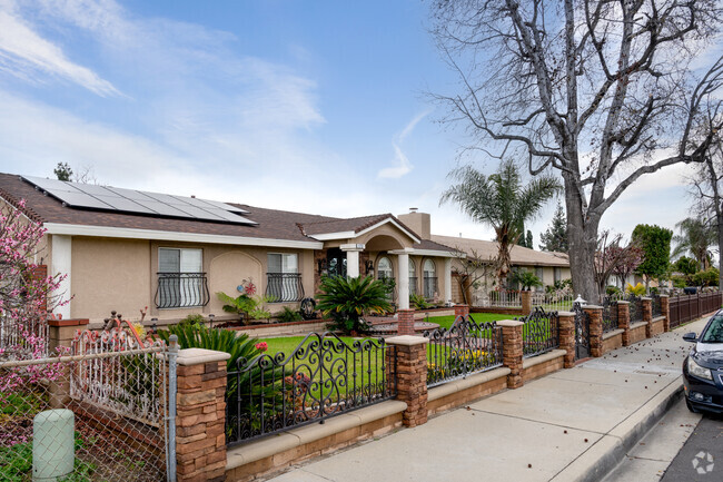Homes in South Pomona, Ca with foliage and beautiful front gardens for that perfect curb appeal.