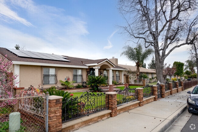 Homes in South Pomona often have lush foliage and well-kept front gardens.