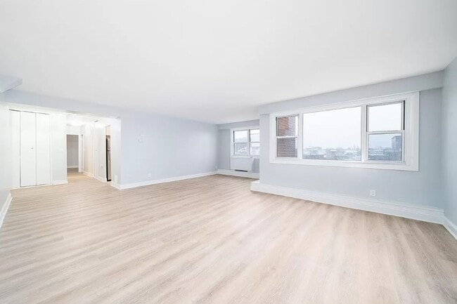 Hamilton Weehawken Residences: Where Luxury Meets Comfort in Modern Living!, Weehawken, NJ 07086 - photo 7