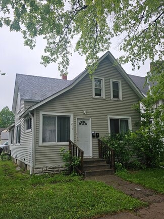 1217 Albemarle St Unit 1, Saint Paul, MN 55117