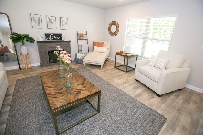 320 Cody Dr St unit 36891235, Macon, GA 31216 - photo 5