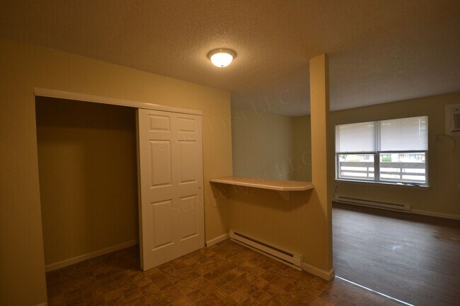 912 N Walnut Ave unit 13, Republic, MO 65738 - photo 6