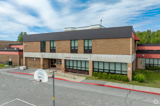 Bayshore Elementary School is rated with an A from Niche.