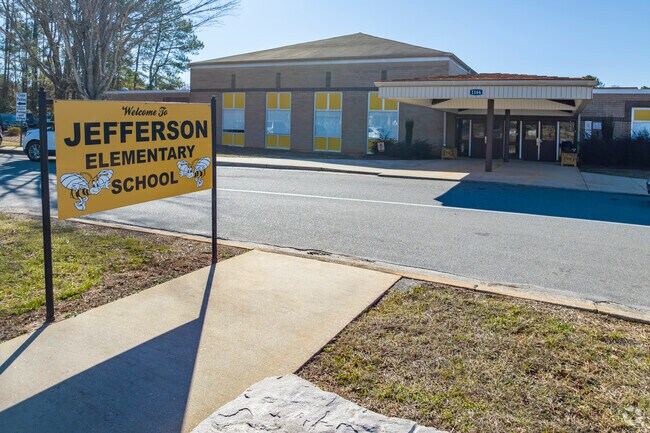 Jefferson Elementary School main entrance.