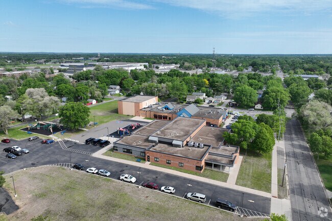 Roosevelt Education Center provides alternative learning.