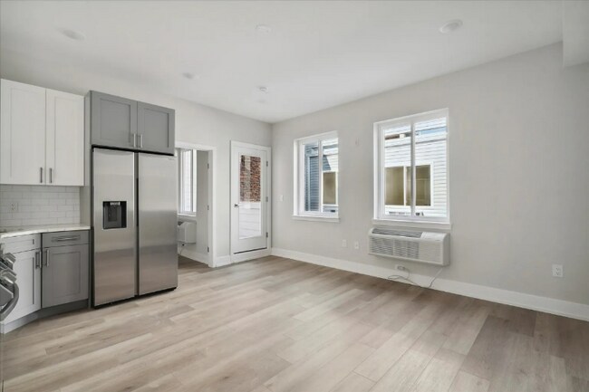 2117 Germantown Ave unit 118A, Philadelphia, PA 19122 - photo 4