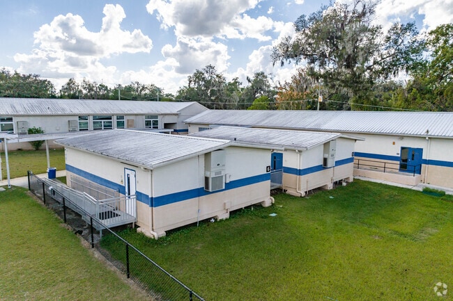 Rodney Cox Elementary has state of the art portable classrooms for students.