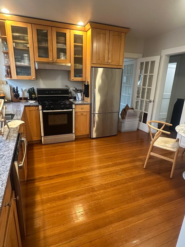 65 Reservoir St unit 65, Cambridge, MA 02138 - photo 4