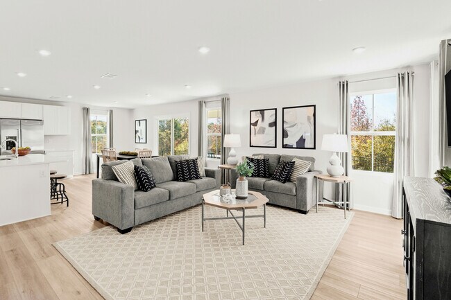 218 Lake Amah Lee Rd unit 38693739, Hampton, GA 30228 - photo 4