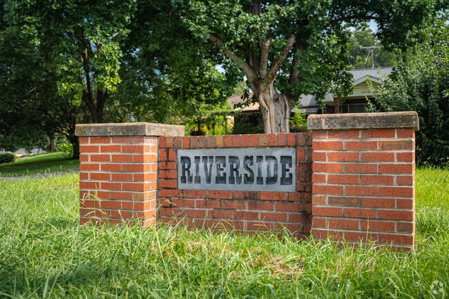 Welcome to the Riverside community in Chattanooga, Tennessee.