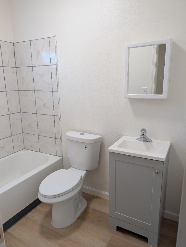 134 W 111th Place unit 134.5, Los Angeles, CA 90061 - photo 1