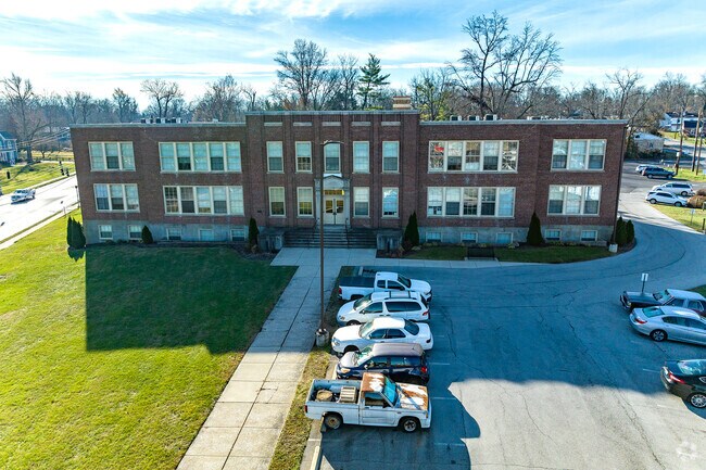 Safe Harbor Academy is located on Macey Avenue in Versailles, Kentucky.