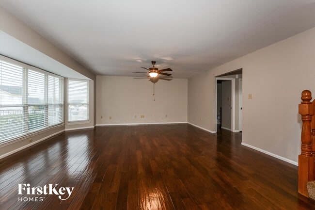 805 Arlington Glen Dr, Fenton, MO 63026 - photo 3