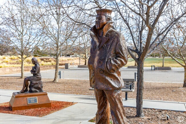 The veterans memorial near Kirtland Air Force Base in Trumbull Village has many sculptures.