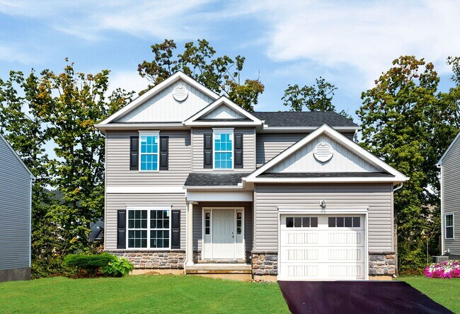 116 Scarlet Rd unit 36094529, Mountain Top, PA 18707 - photo 2